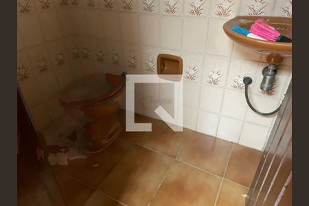 Casa à venda com 3 quartos, 211m² em Vila Primavera, São Paulo