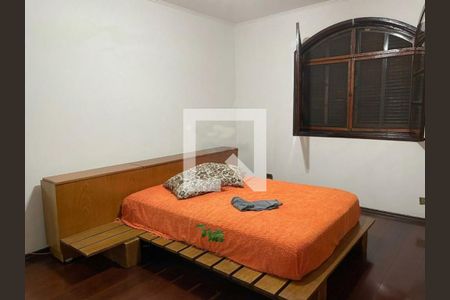 Casa à venda com 3 quartos, 211m² em Vila Primavera, São Paulo