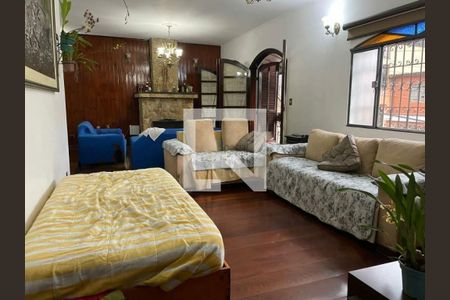 Casa à venda com 3 quartos, 211m² em Vila Primavera, São Paulo