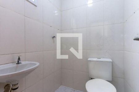 Casa à venda com 3 quartos, 202m² em Vila Santa Clara, São Paulo