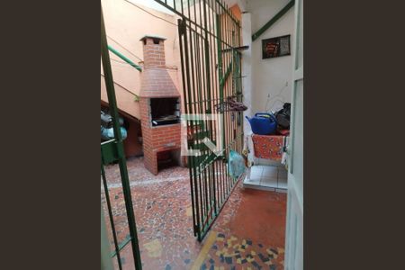 Casa à venda com 3 quartos, 161m² em Vila Matilde, São Paulo