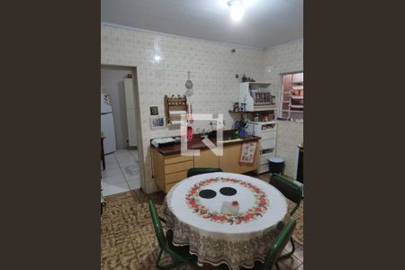 Casa à venda com 3 quartos, 161m² em Vila Matilde, São Paulo