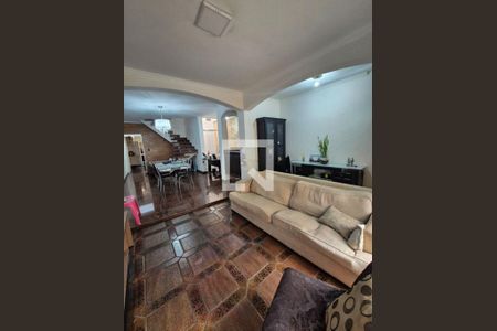 Casa à venda com 3 quartos, 182m² em Chácara Santo Antônio (Zona Leste), São Paulo