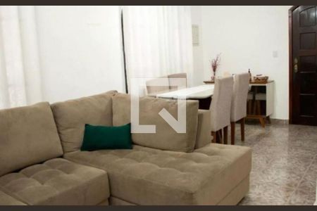 Casa à venda com 2 quartos, 90m² em Vila Carrão, São Paulo