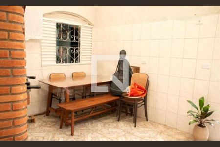 Casa à venda com 2 quartos, 90m² em Vila Carrão, São Paulo