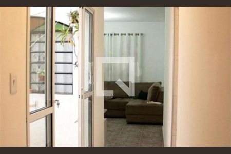 Casa à venda com 2 quartos, 90m² em Vila Carrão, São Paulo