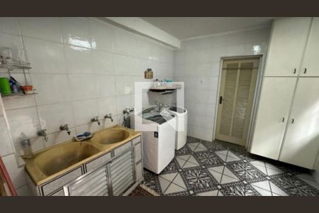 Casa à venda com 3 quartos, 340m² em Vila Carrão, São Paulo