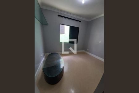 Casa à venda com 3 quartos, 154m² em Vila Carrão, São Paulo