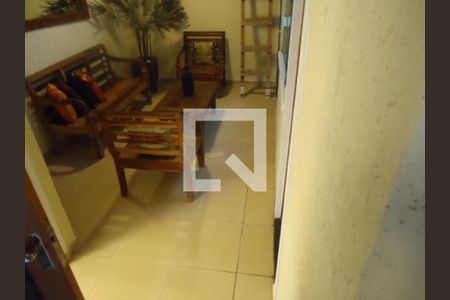 Casa à venda com 3 quartos, 180m² em Chácara Mafalda, São Paulo