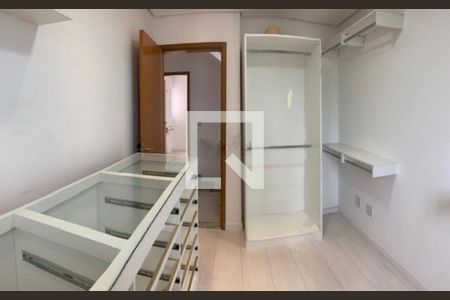 Casa à venda com 3 quartos, 115m² em Vila Matilde, São Paulo