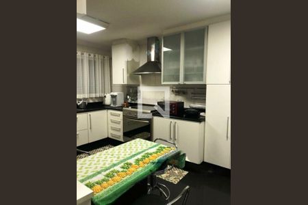 Apartamento à venda com 3 quartos, 157m² em Vila Regente Feijó, São Paulo