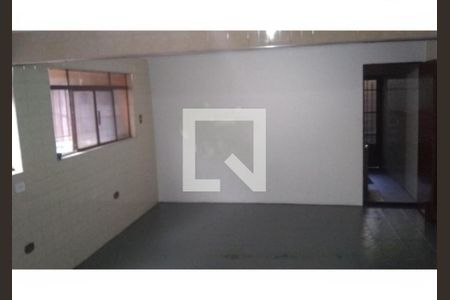 Casa à venda com 3 quartos, 224m² em Jardim Piqueroby, São Paulo