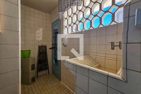 Área de serviço  de apartamento para alugar com 1 quarto, 60m² em Barra Funda, Guarujá
