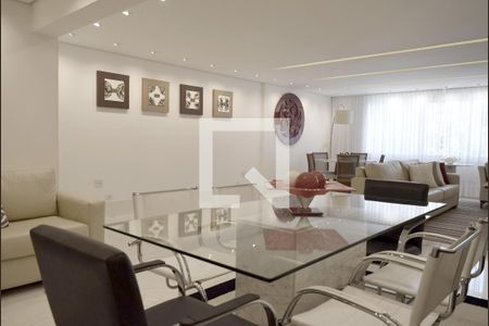 Sala de jantar de apartamento à venda com 2 quartos, 157m² em Cerqueira César, São Paulo