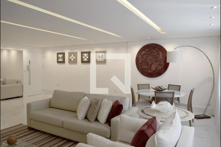 Sala de estar de apartamento à venda com 2 quartos, 157m² em Cerqueira César, São Paulo