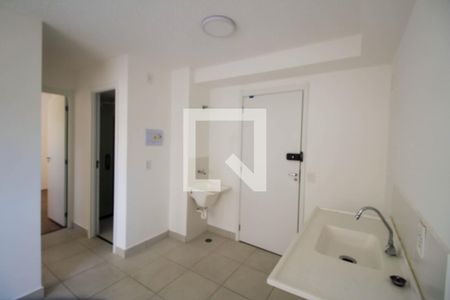 Sala/Cozinha de apartamento para alugar com 2 quartos, 33m² em Jardim Santa Adelia, São Paulo