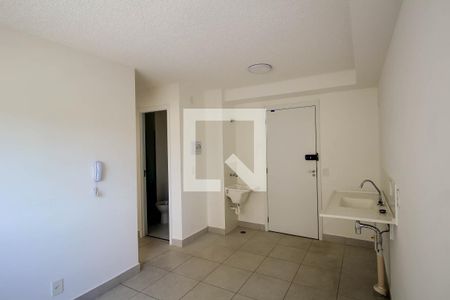 Sala/Cozinha de apartamento para alugar com 2 quartos, 33m² em Jardim Santa Adelia, São Paulo