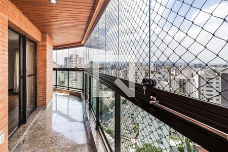 varanda de apartamento para alugar com 4 quartos, 130m² em Pompeia, São Paulo