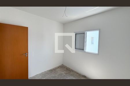 Quarto de apartamento à venda com 2 quartos, 64m² em Campestre, Santo André