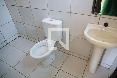Banheiro de casa para alugar com 3 quartos, 360m² em Condomínio Amin Camargo, Goiânia