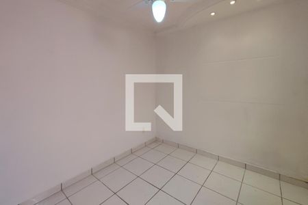 Quarto Suíte de casa de condomínio para alugar com 3 quartos, 122m² em Cidade Satélite Íris, Campinas