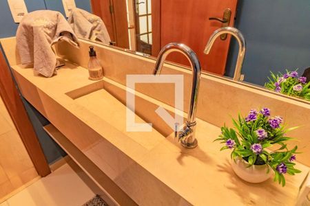 Lavabo de casa à venda com 3 quartos, 156m² em Planalto Paulista, São Paulo