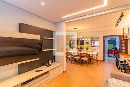 Sala de casa à venda com 3 quartos, 156m² em Planalto Paulista, São Paulo