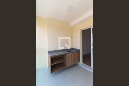 Varanda de apartamento para alugar com 2 quartos, 56m² em Parada Inglesa, São Paulo