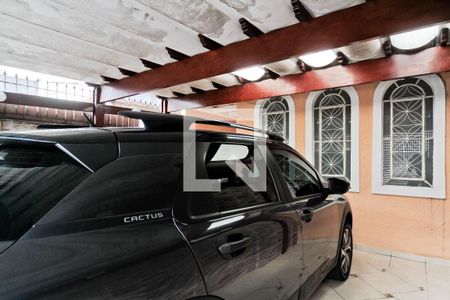 Área externa de casa à venda com 3 quartos, 154m² em Jardim Santo Elias, São Paulo