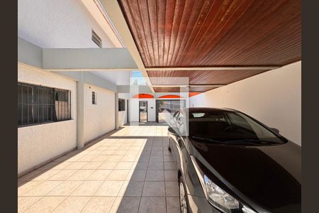 Garagem de casa à venda com 4 quartos, 230m² em Vila Assunção, Santo André