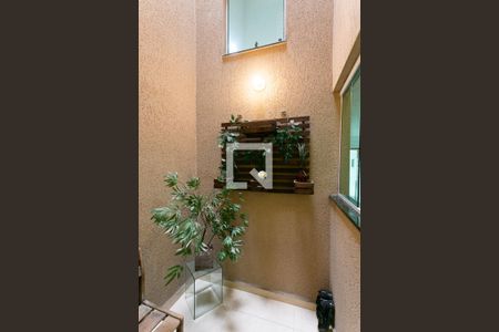 Jardim de Inverno de casa à venda com 3 quartos, 180m² em Vila Carrão, São Paulo