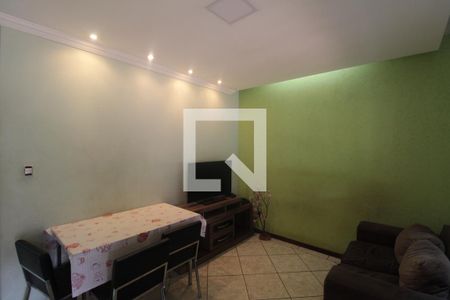 Sala de casa à venda com 4 quartos, 93m² em Céu Azul, Belo Horizonte