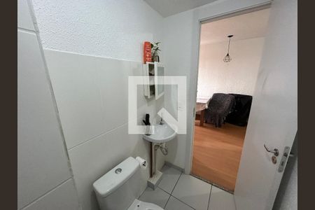 Banheiro de apartamento para alugar com 1 quarto, 38m² em Encantado, Rio de Janeiro