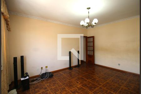 Sala de apartamento à venda com 3 quartos, 125m² em Brás de Pina, Rio de Janeiro