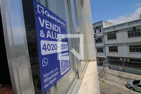 Placa de apartamento à venda com 3 quartos, 125m² em Brás de Pina, Rio de Janeiro