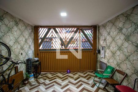 Garagem de casa à venda com 3 quartos, 51m² em Casa Grande, Diadema