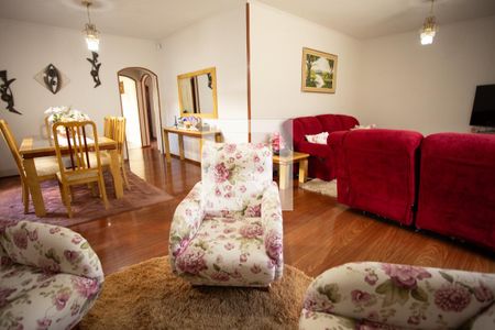 Sala de casa à venda com 3 quartos, 800m² em Mandaqui, São Paulo