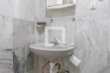 Banheiro de apartamento para alugar com 1 quarto, 32m² em Liberdade, São Paulo