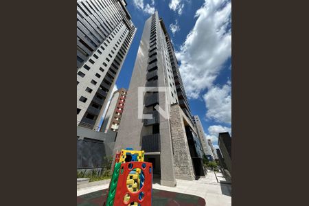Fachada do bloco de apartamento para alugar com 3 quartos, 100m² em Bigorrilho, Curitiba