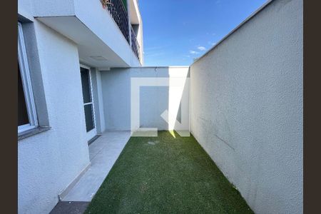 Garagem de apartamento para alugar com 1 quarto, 48m² em Rio Pequeno, São Paulo