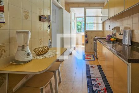 Cozinha de apartamento para alugar com 3 quartos, 123m² em Centro, Guarujá