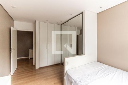 Quarto 1 de apartamento para alugar com 3 quartos, 109m² em Santa Cecilia, São Paulo