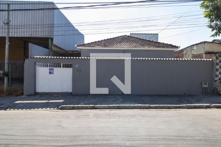 Fachada de casa para alugar com 3 quartos, 360m² em Campo Grande, Rio de Janeiro
