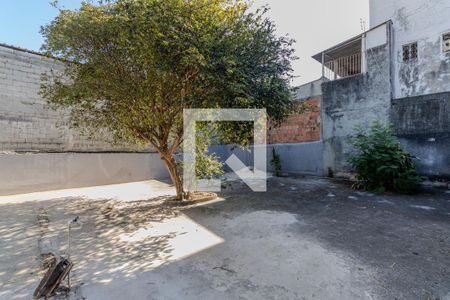 Quintal de casa para alugar com 3 quartos, 360m² em Campo Grande, Rio de Janeiro