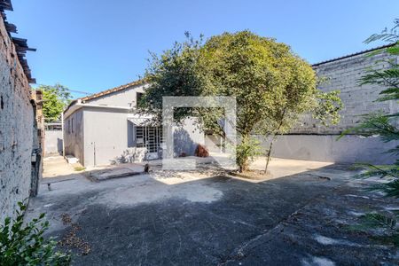 Quintal de casa para alugar com 3 quartos, 360m² em Campo Grande, Rio de Janeiro