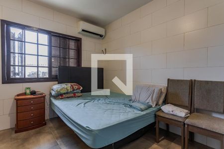 Quarto 1 de casa à venda com 4 quartos, 100m² em Sarandi, Porto Alegre
