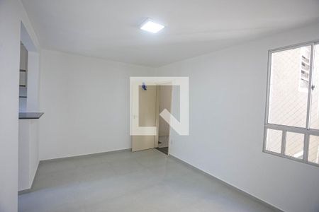 Sala de apartamento para alugar com 3 quartos, 65m² em Camargos, Belo Horizonte