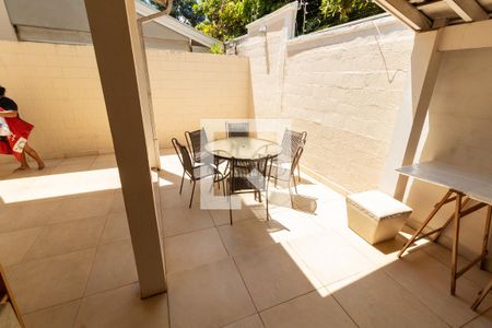 ÁREA DE SERVIÇO de casa de condomínio à venda com 3 quartos, 90m² em Parque Taquaral, Campinas