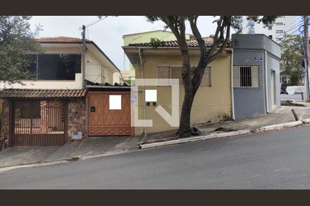 Fachada de casa para alugar com 4 quartos, 255m² em Santa Teresinha, São Paulo