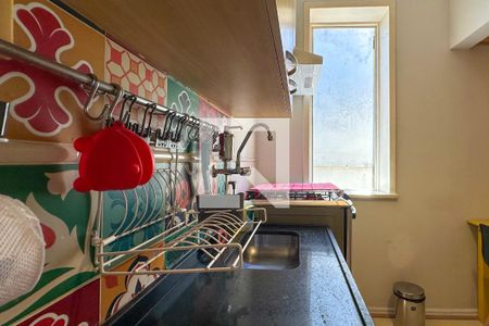 Sala/Cozinha de apartamento para alugar com 1 quarto, 25m² em Copacabana, Rio de Janeiro